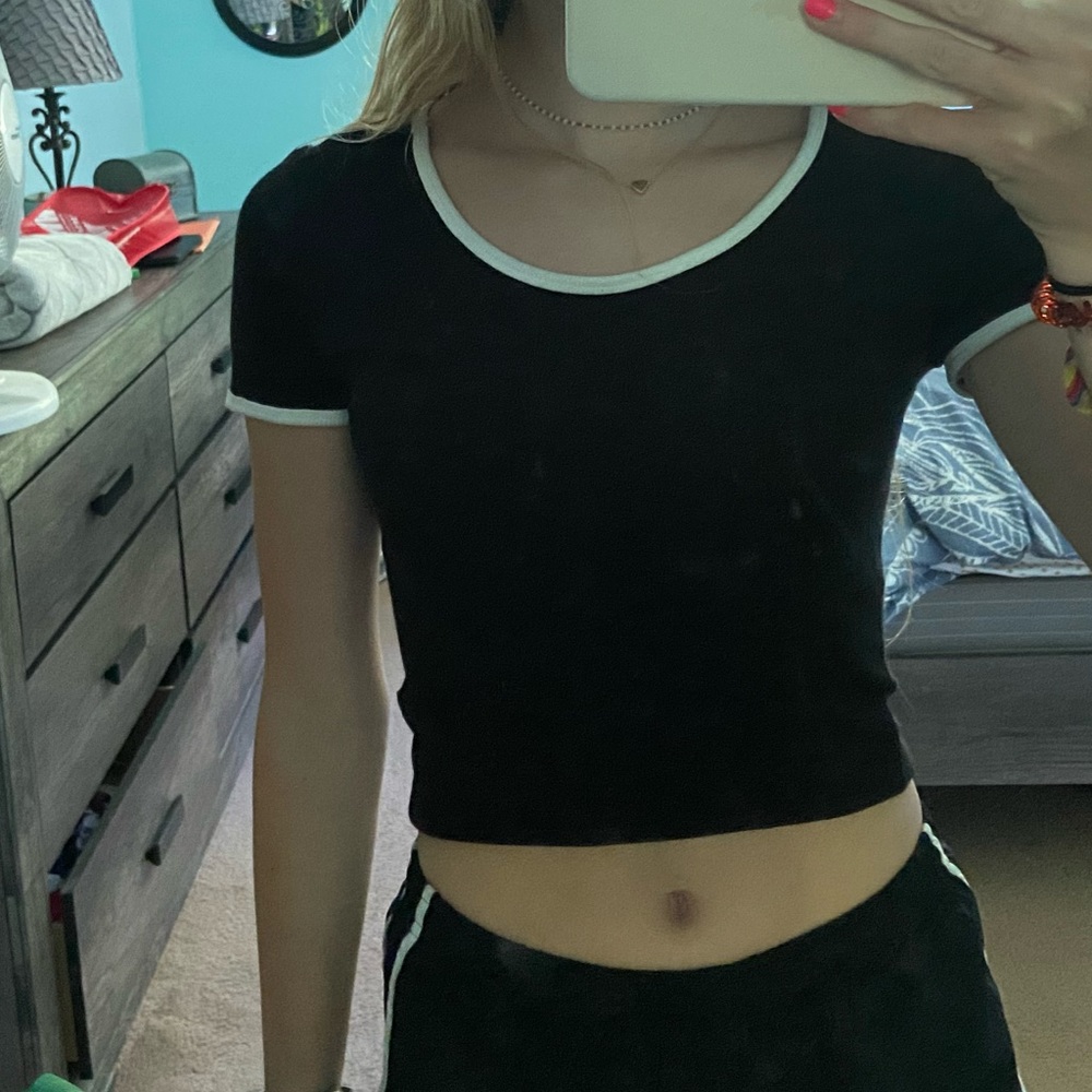 Black and white crop top